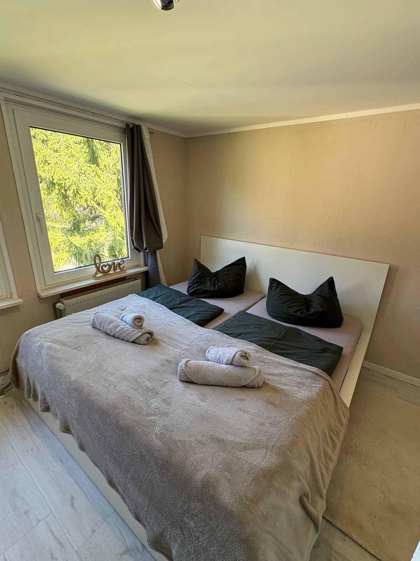 schlafzimmer_1_2